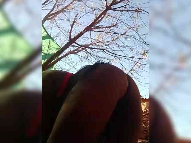 Carrielove webcam