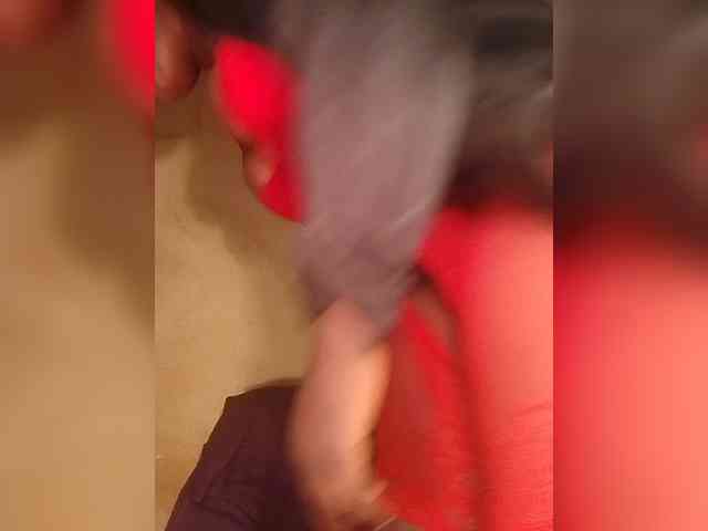Carrielove webcam