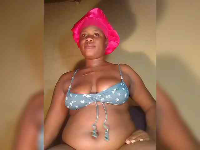 Carrielove webcam