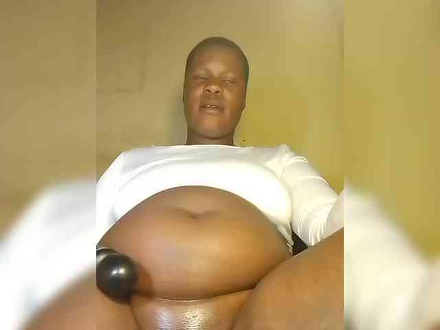Carrielove webcam
