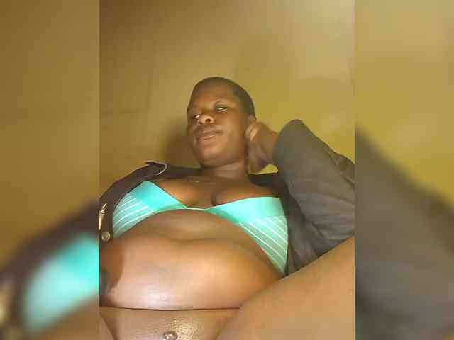 Carrielove webcam