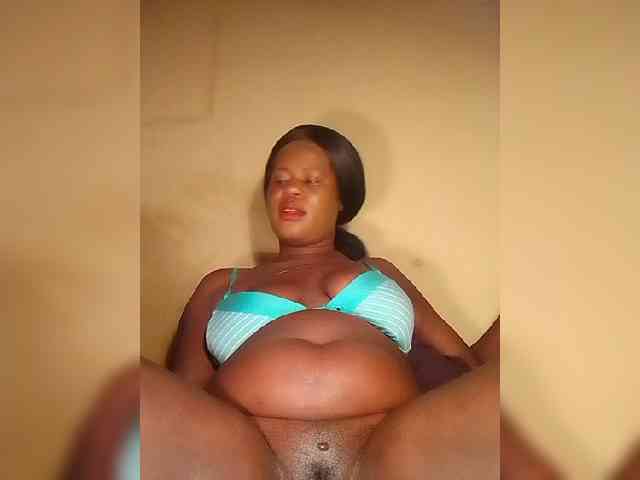 Carrielove webcam