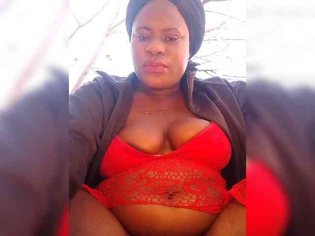 Carrielove webcam
