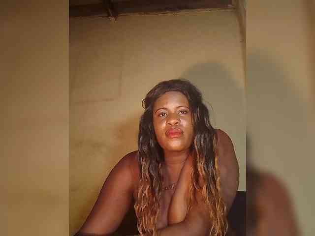 Carrielove webcam