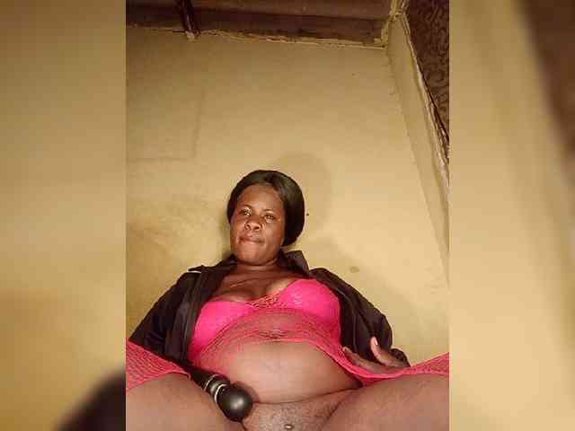 Carrielove webcam