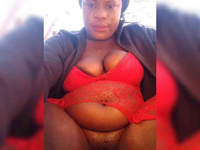 Carrielove webcam