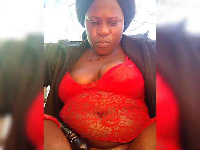 Carrielove webcam
