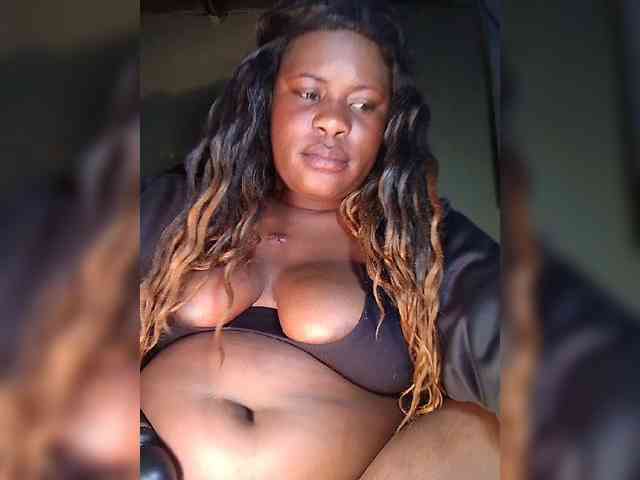 Carrielove webcam