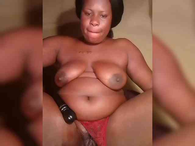 Carrielove webcam
