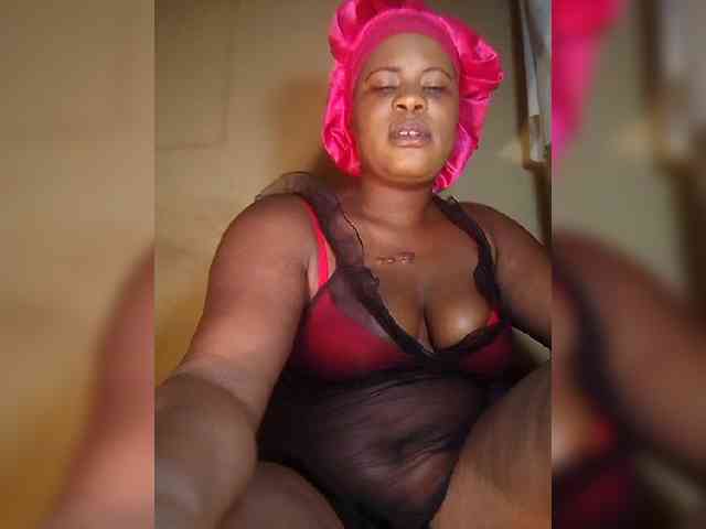 Carrielove webcam