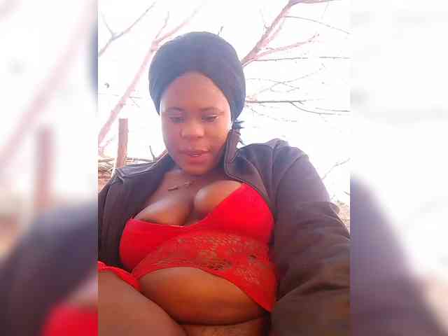 Carrielove webcam