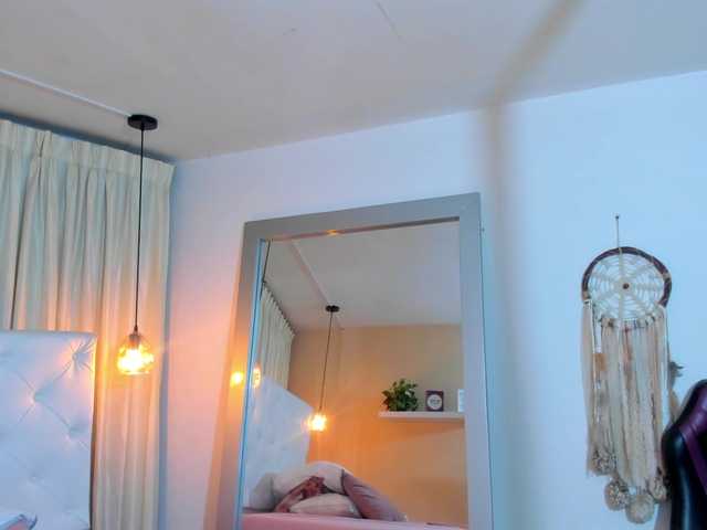 Samantha-lenox live cam on BongaCams