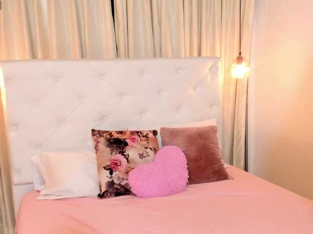Samantha-lenox live cam on BongaCams
