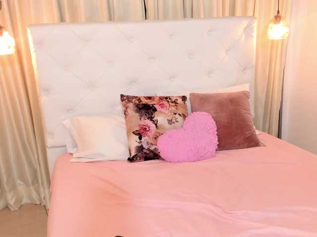 Samantha-lenox live cam on BongaCams