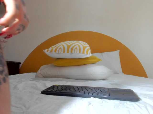Samantha-lenox live webcam show