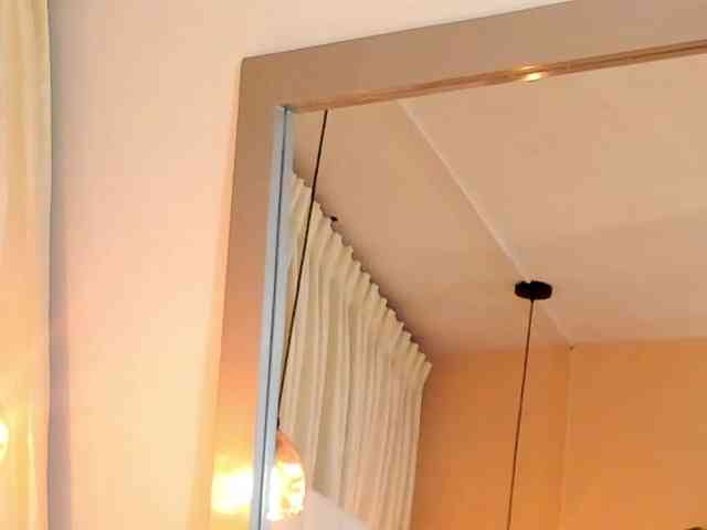Samantha-lenox webcam