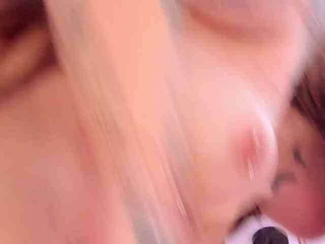 Samantha-lenox webcam