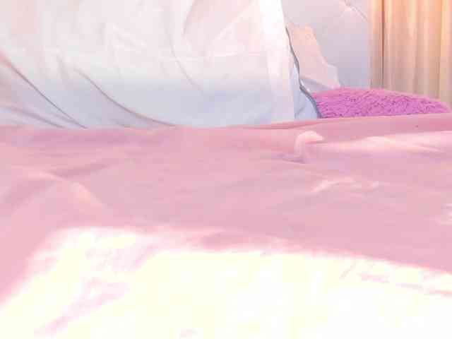 Samantha-lenox webcam