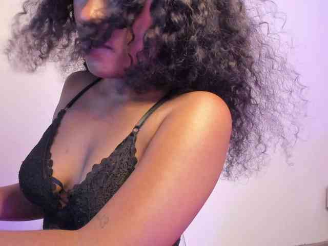 elodiiee webcam