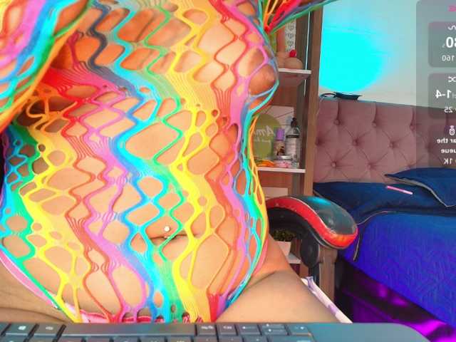 SaraaMore live cam on BongaCams
