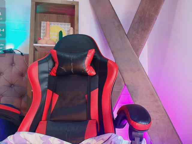 saraamore's live room