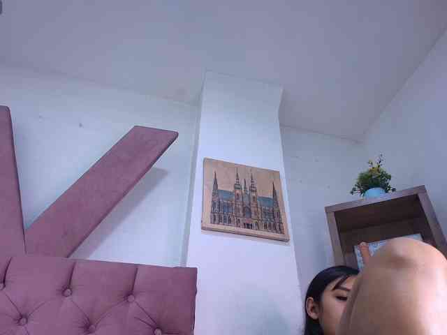 SaraaMore webcam