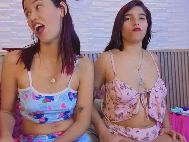 Dreamgirl3 webcam