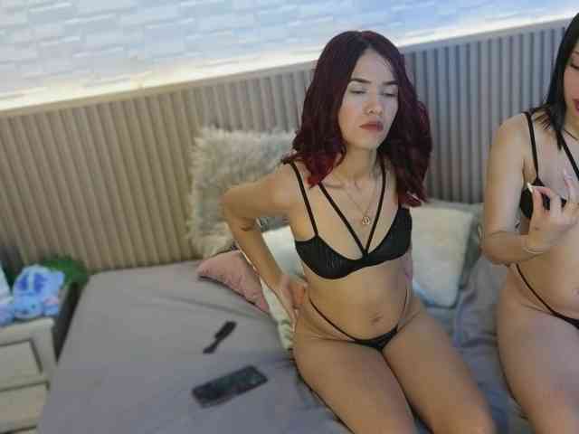 Dreamgirl3 webcam