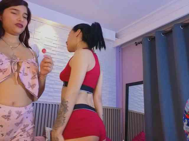 Dreamgirl3 webcam