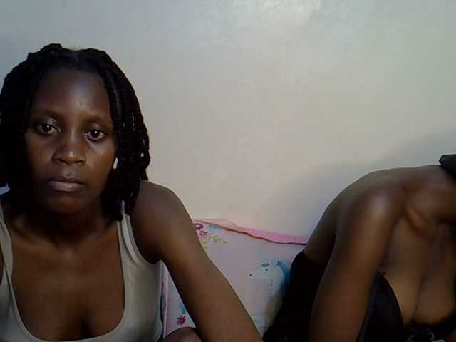 BlushBabes live cam on BongaCams