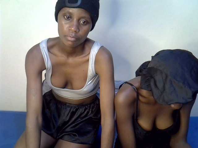 BlushBabes live cam on BongaCams