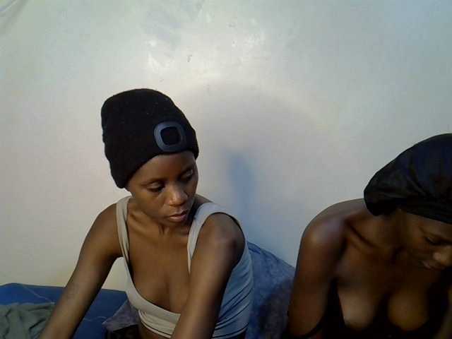 BlushBabes live cam on BongaCams