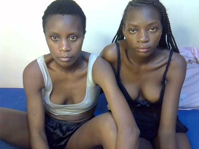 BlushBabes live cam on BongaCams