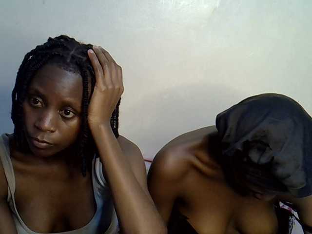 BlushBabes live cam on BongaCams