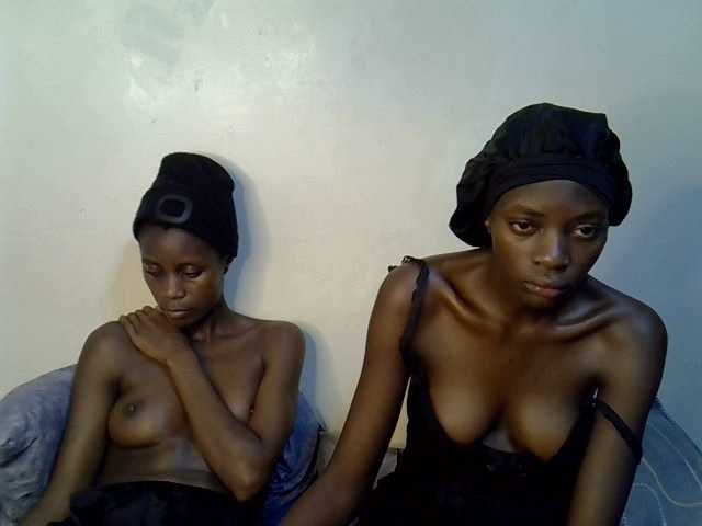 BlushBabes live cam on BongaCams