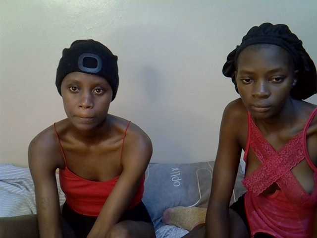 BlushBabes live cam on BongaCams