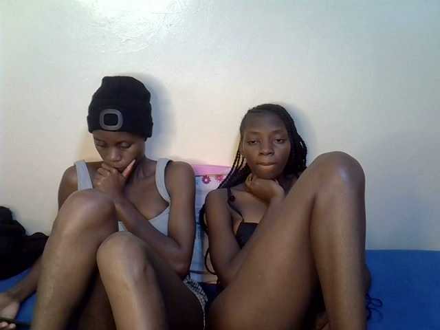 BlushBabes live cam on BongaCams