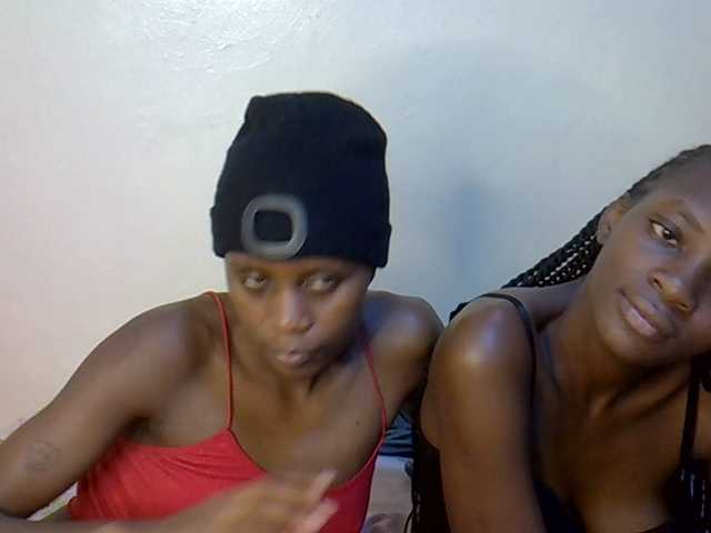 BlushBabes live cam on BongaCams