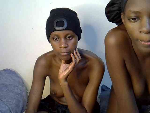 BlushBabes Live Webcam on BongaCams