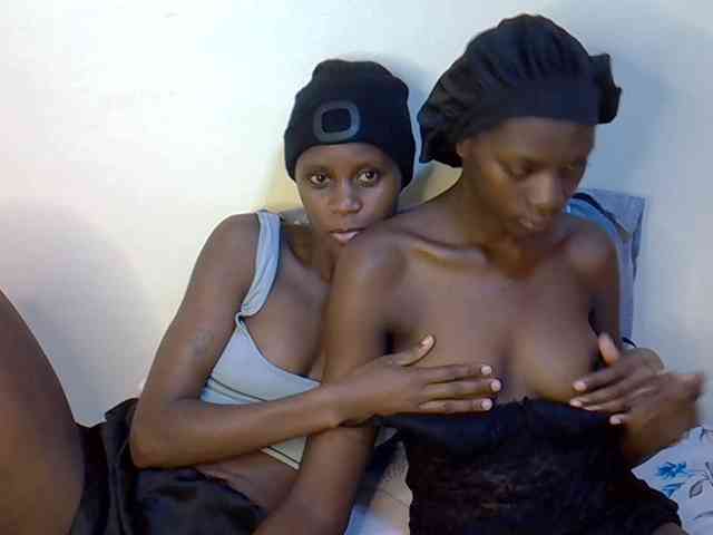 BlushBabes Sex Cam Show