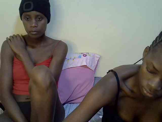 BlushBabes Live Webcam on BongaCams