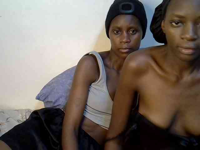 BlushBabes Live Webcam on BongaCams
