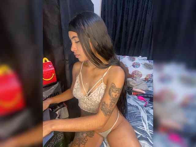 Pocahot-ass