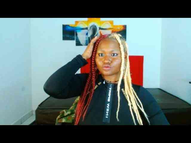 Lamalona77 webcam