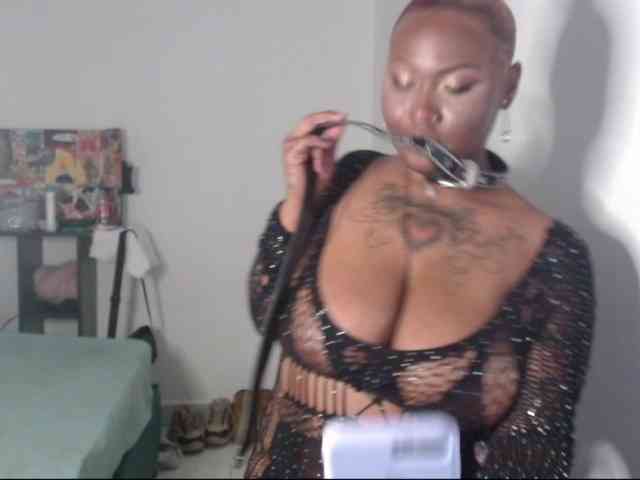 Lamalona77 webcam