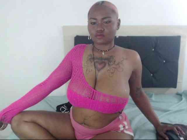 Lamalona77 webcam