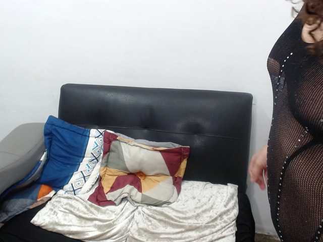 hotcouple-26- live cam