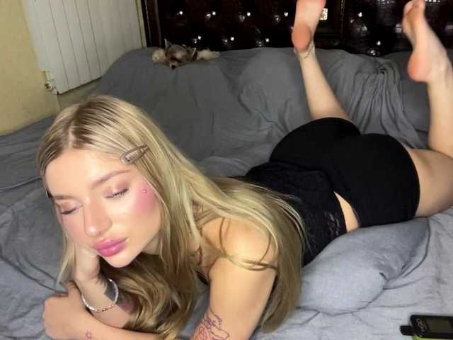 AletheaRushforth live cam on BongaCams