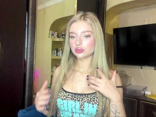 AletheaRushforth live cam on BongaCams