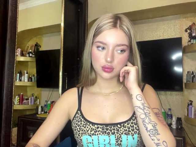 AletheaRushforth live cam on BongaCams